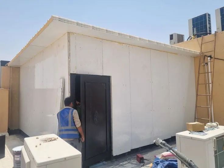 كم تكلفة وسعر تركيب ملحق صغير في السطوح الرياض