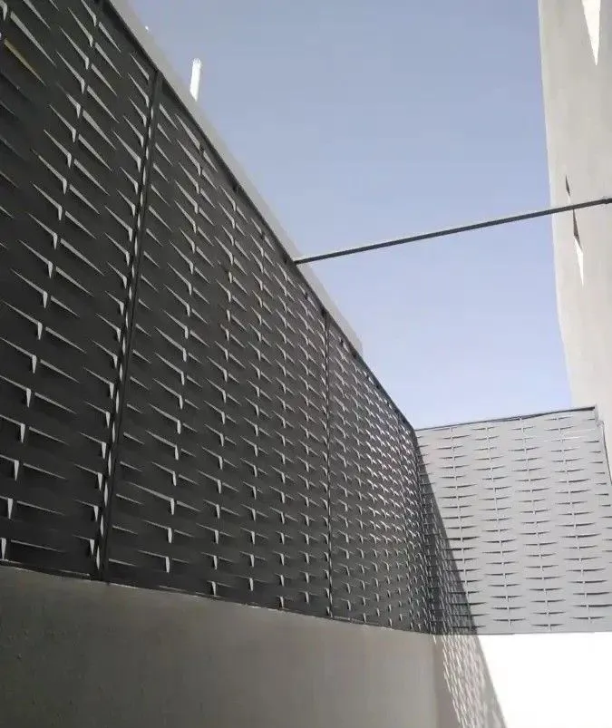 حداد تركيب سواترحي الياسمين