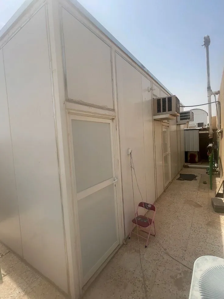 كم تكلفة وسعر تركيب ملحق صغير في السطوح الرياض