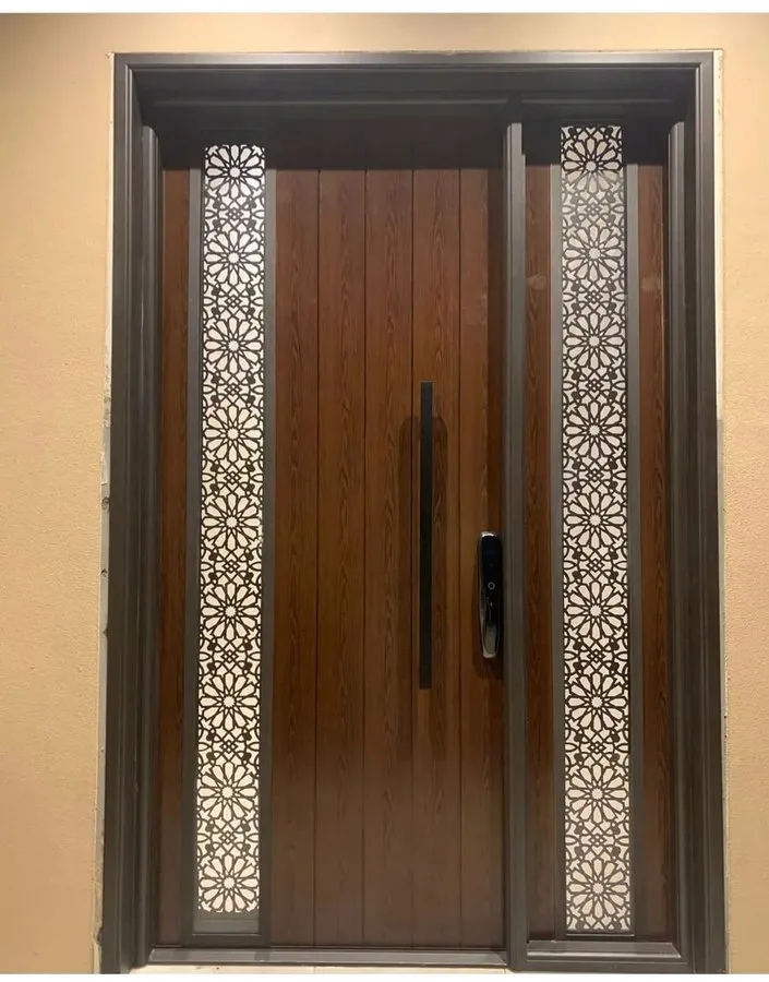خدمات حدادة وتركيب كلادينج احترافي حي النسيم