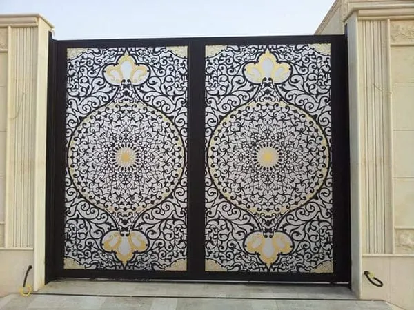 صور تصاميم أبواب حديد فاخرة للعملاء في الرياض