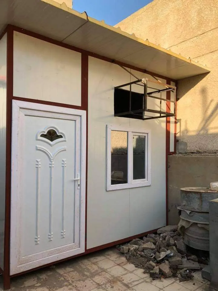 حداد ملاحق اسطح ساندوتش بنل في الرياض