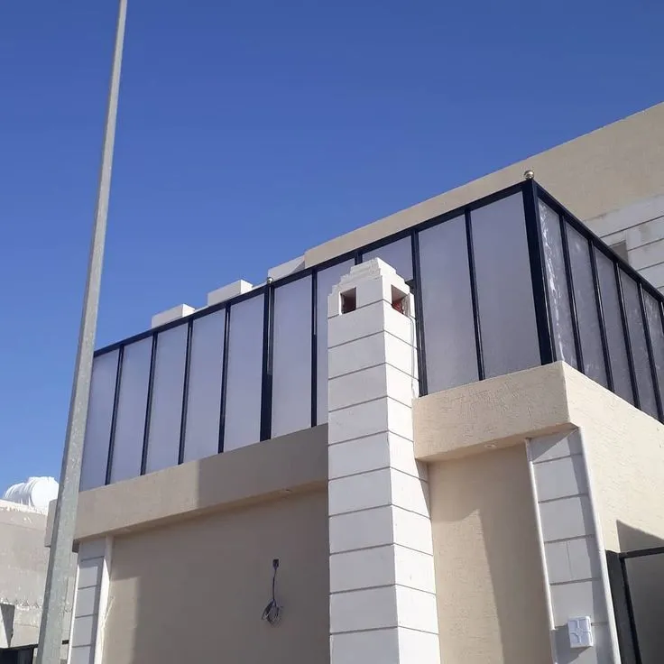   ساتر حديد في أحياء شمال الرياض مع خدمة تركيب