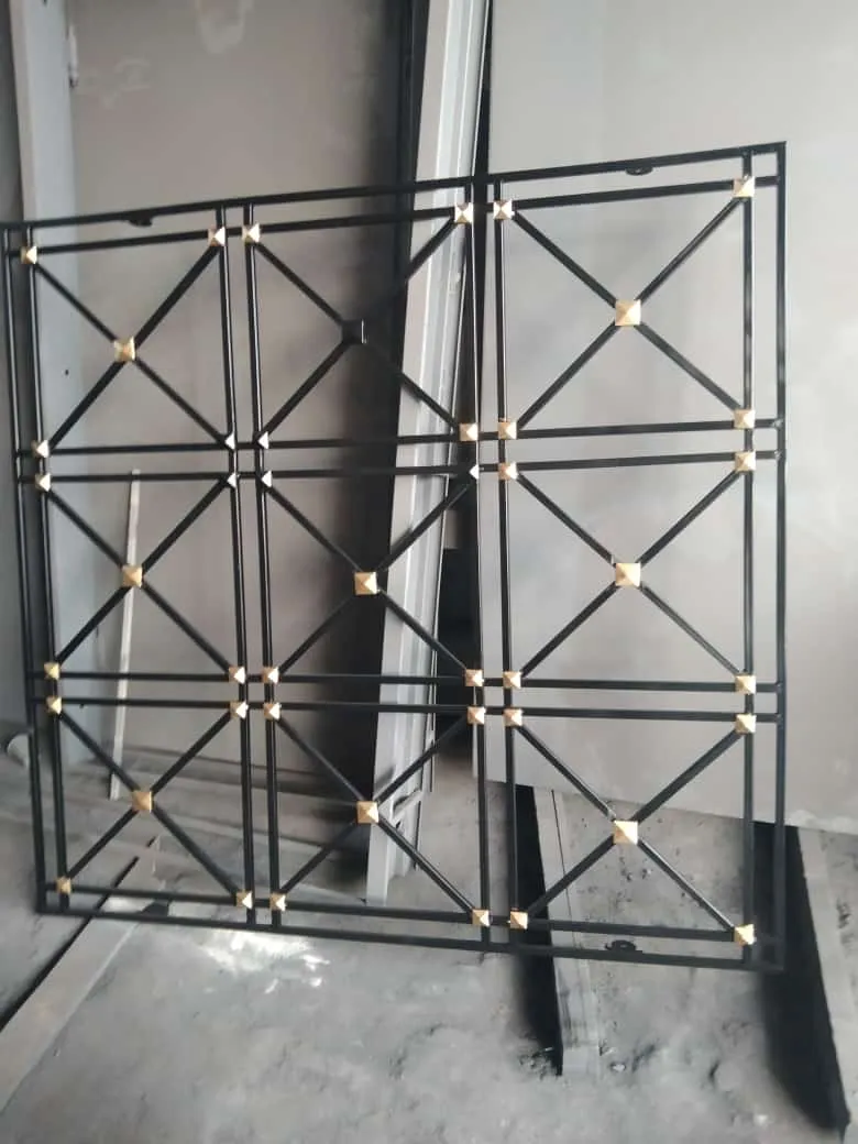 تجديد شبابيك حديد مقاول صيانة حديد أفضل خدمات حدادة بالرياض