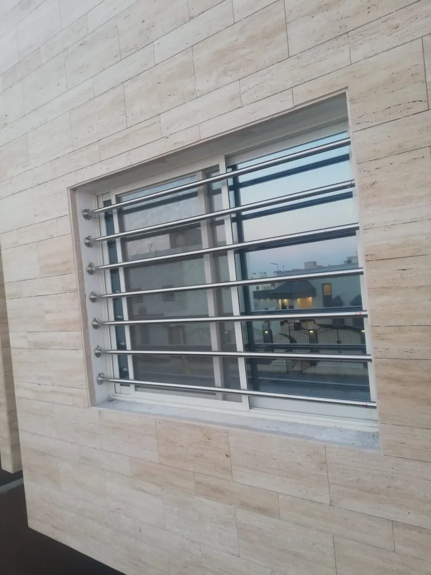 تجديد شبابيك حديد مقاول صيانة حديد أفضل خدمات حدادة بالرياض