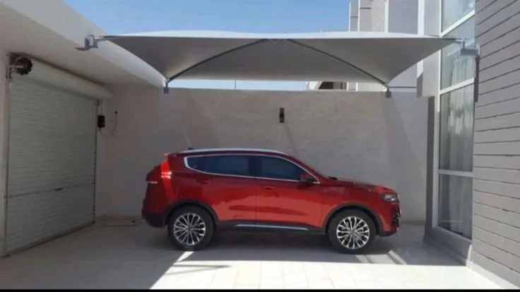ورشة تصنيع مظلات سيارات في الرياض