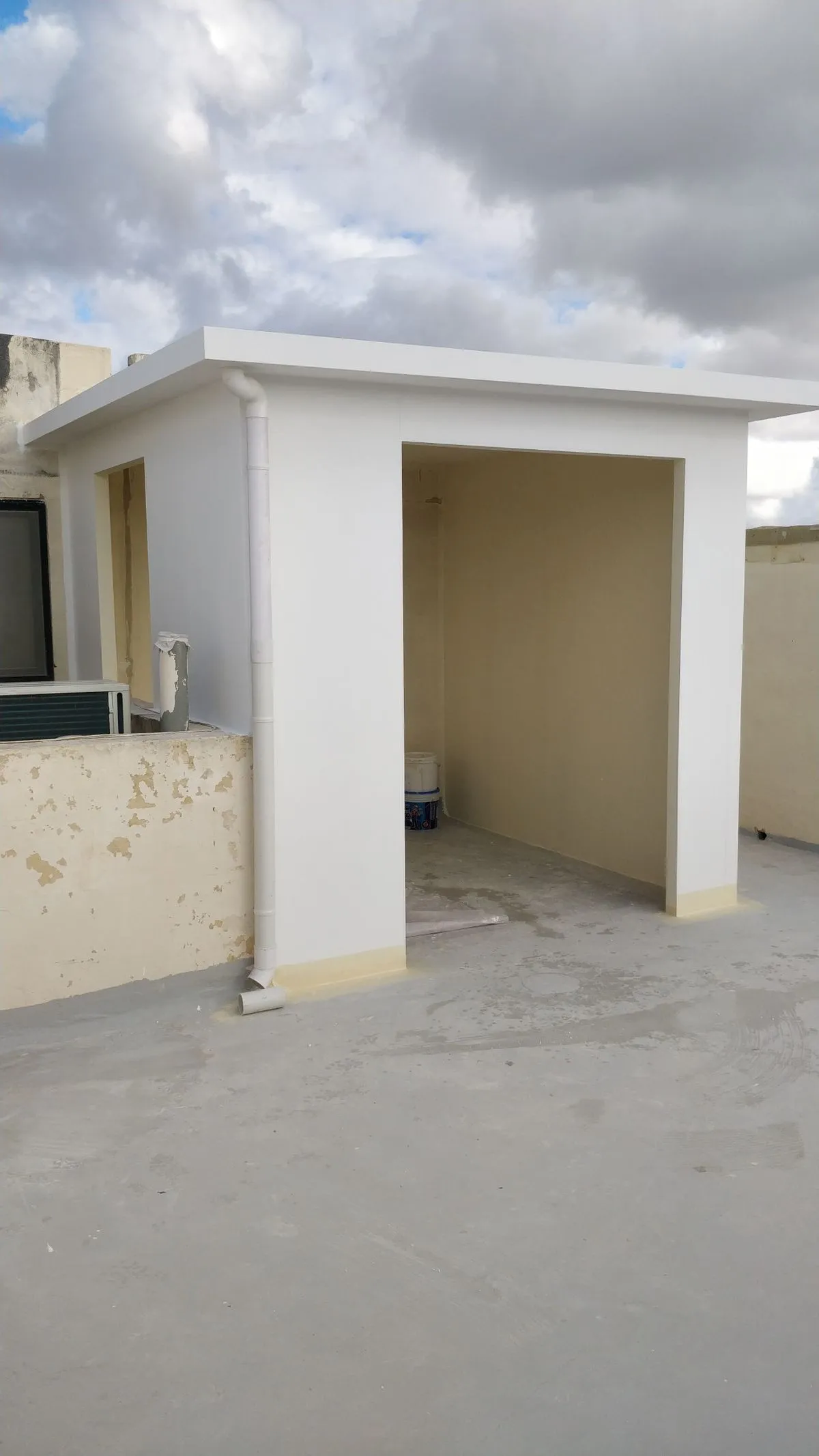 ملاحق تخزين بنل الرياض