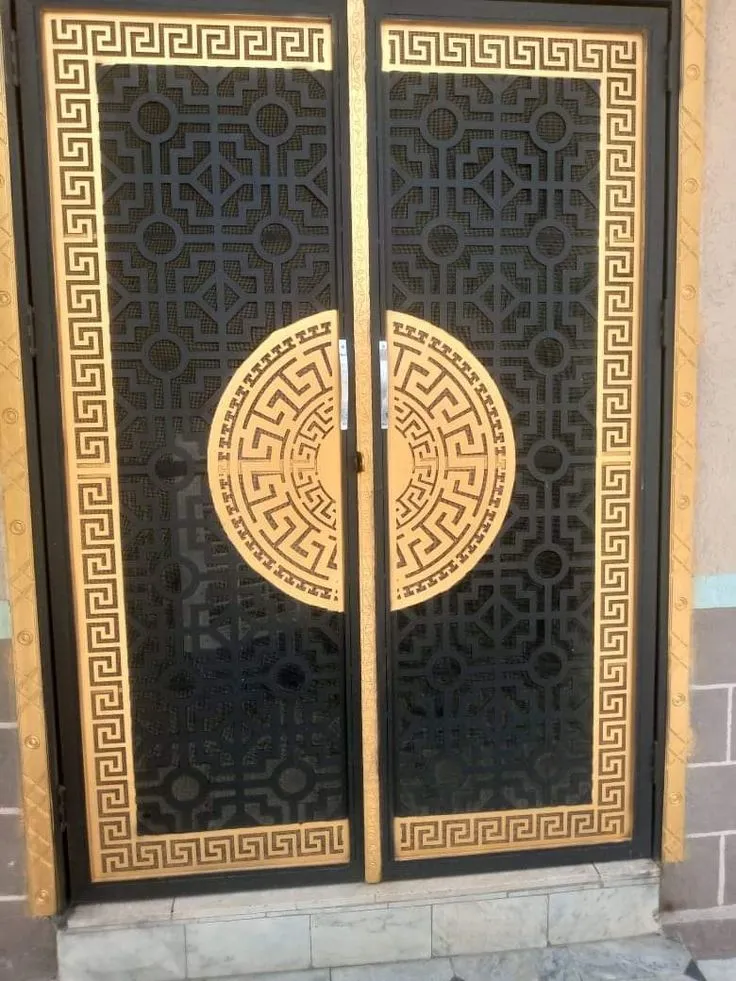 مظلات مواقف حي المز
