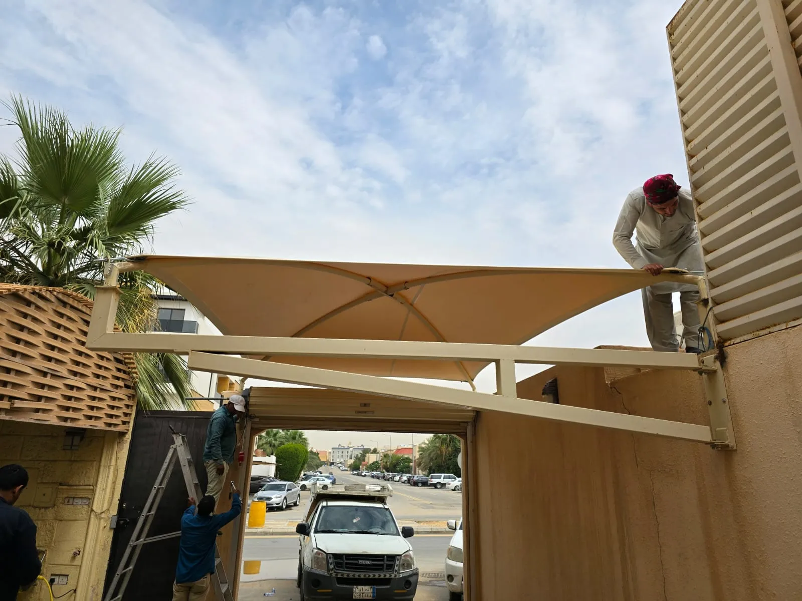 مقاول مظلات وسواتر حي الخير الرياض