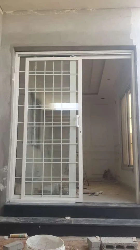 حداد شبابيك حي الملقا