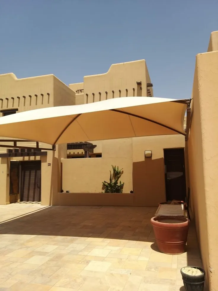 كم تكلفة مظلات اقمشة مع التركيب حي العارض