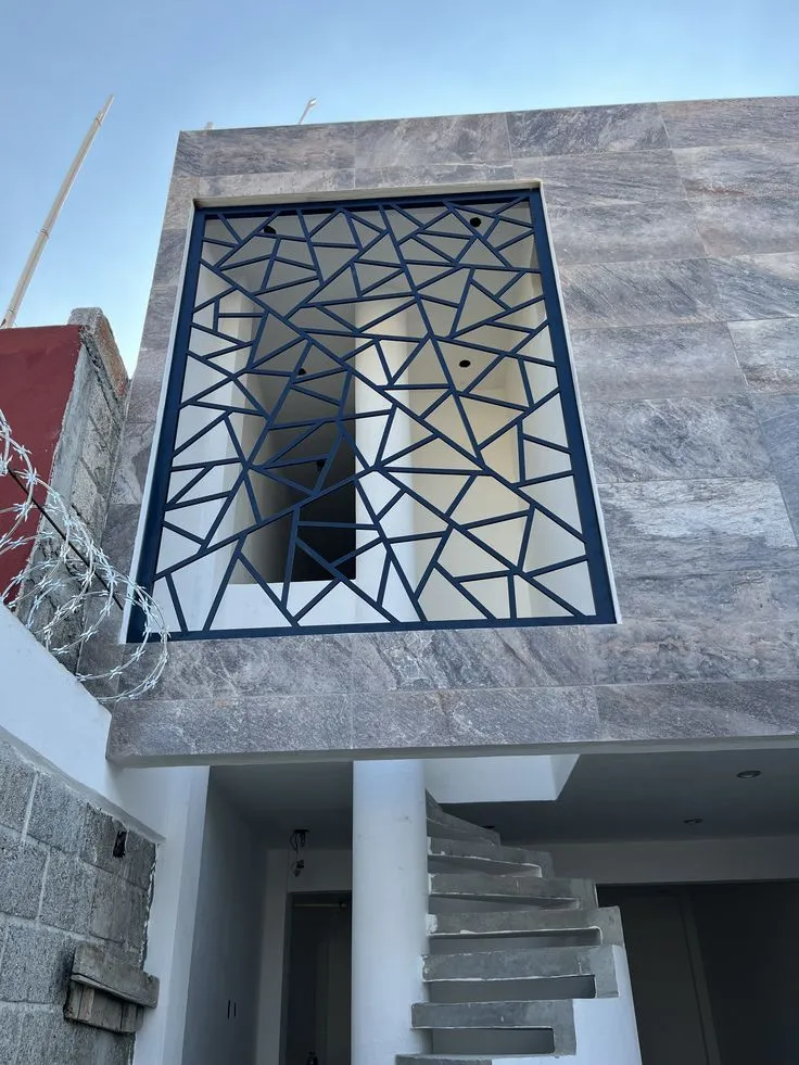 فني تركيب شبابيك حي إشبيليا الرياض