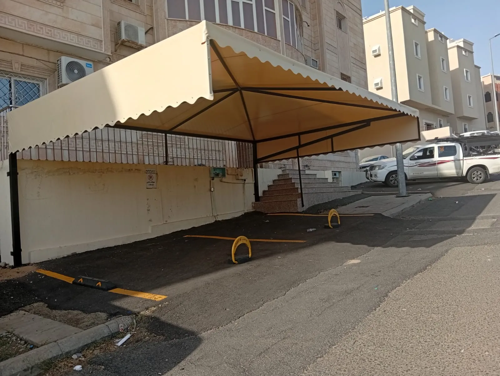 تصميم وتنفيذ مظلات حسب الطلب حي لبن الرياض